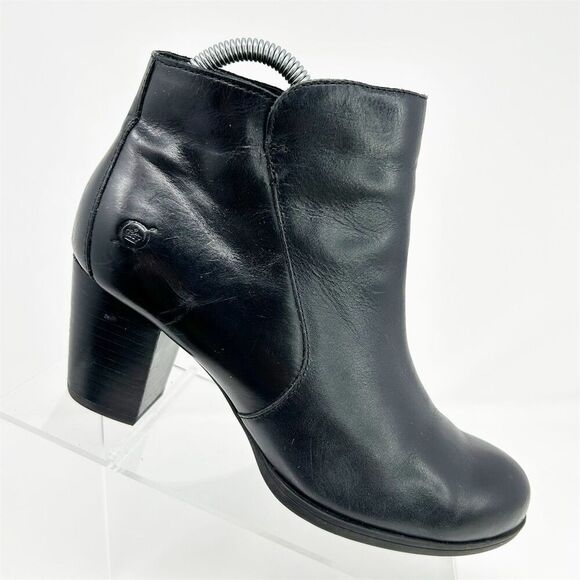 Born Women's Black Leather Ankle Booties Mid Heel Casual Zip Closure Size 7.5 - Picture 1 of 14